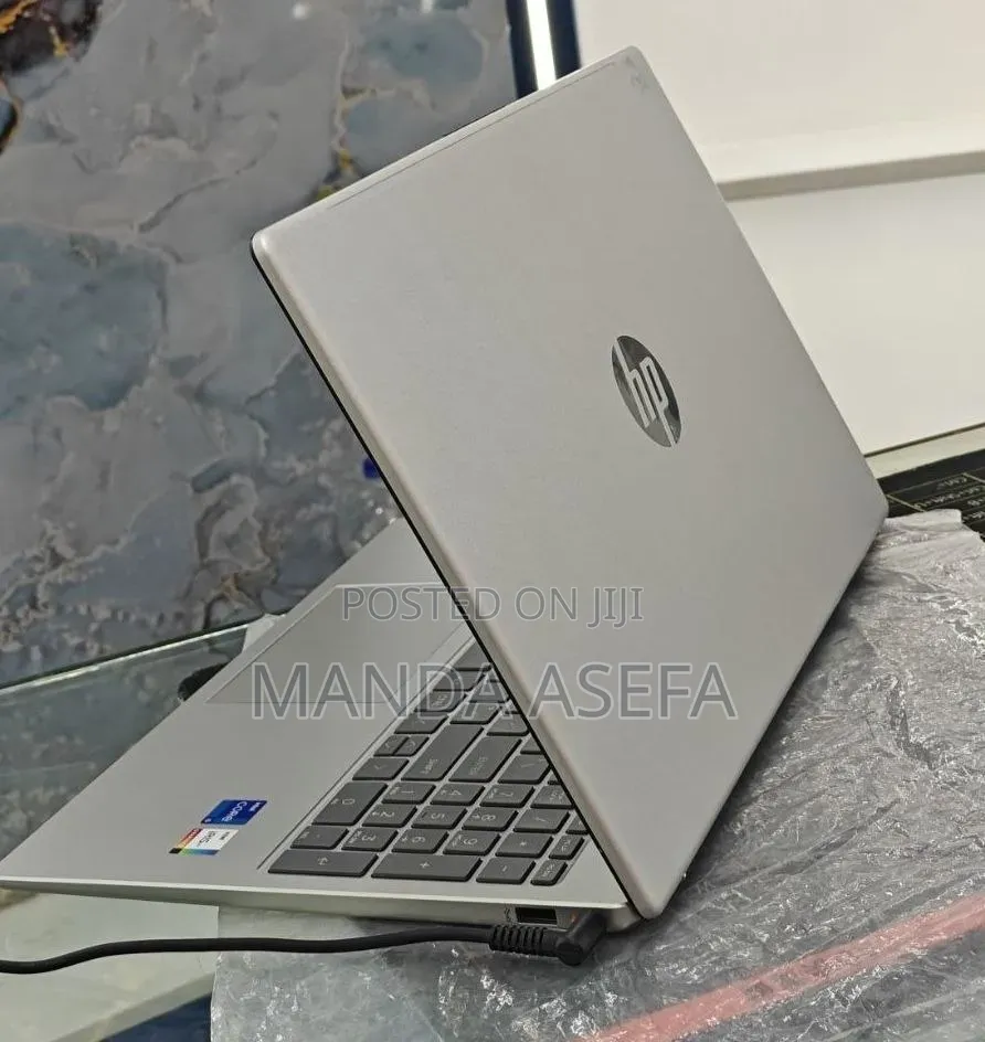 New Laptop HP Stream Notebook 16GB Intel Core i5 SSD 1T