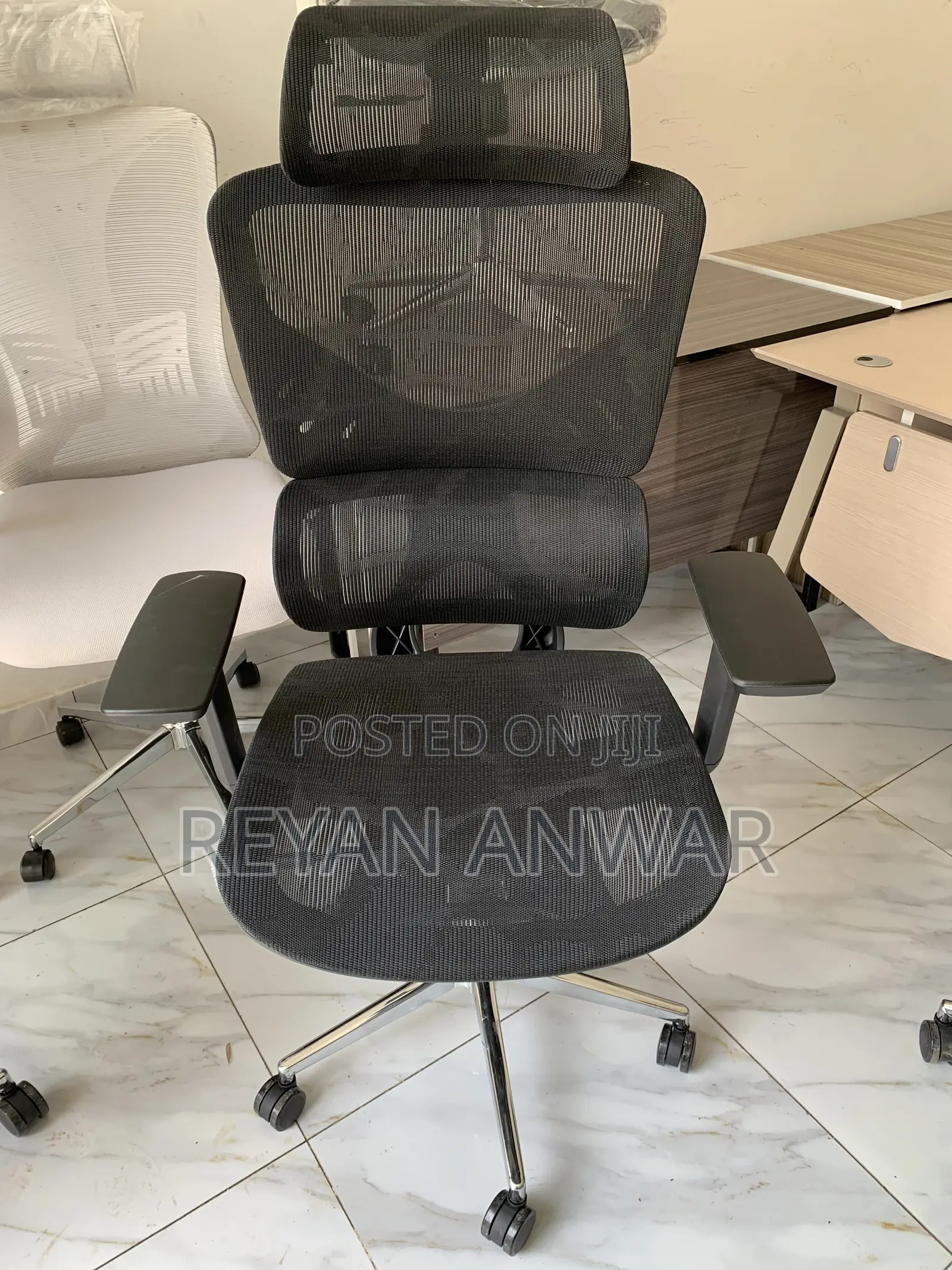Multifunctional Airgonomic Managerial