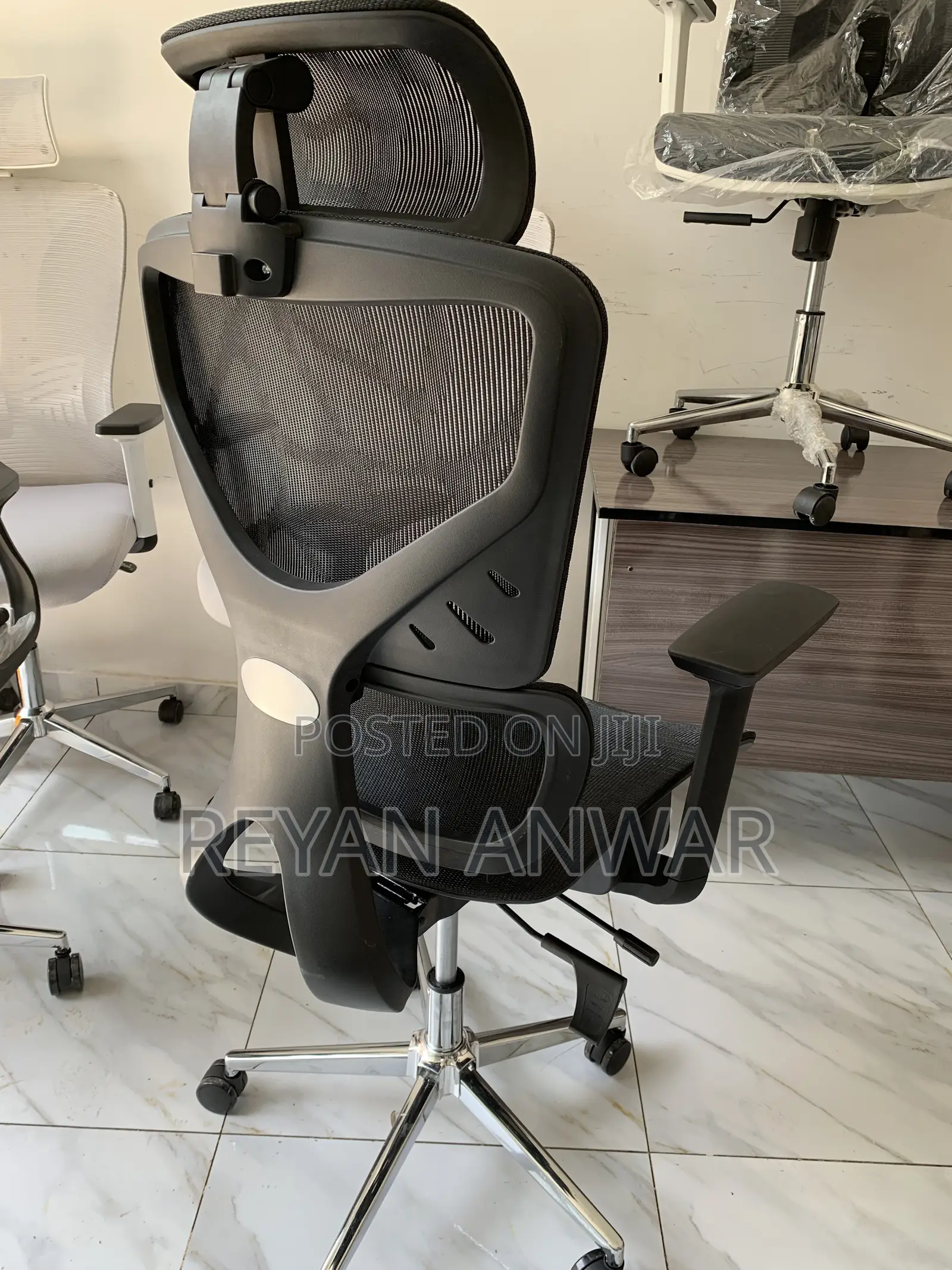 Multifunctional Airgonomic Managerial