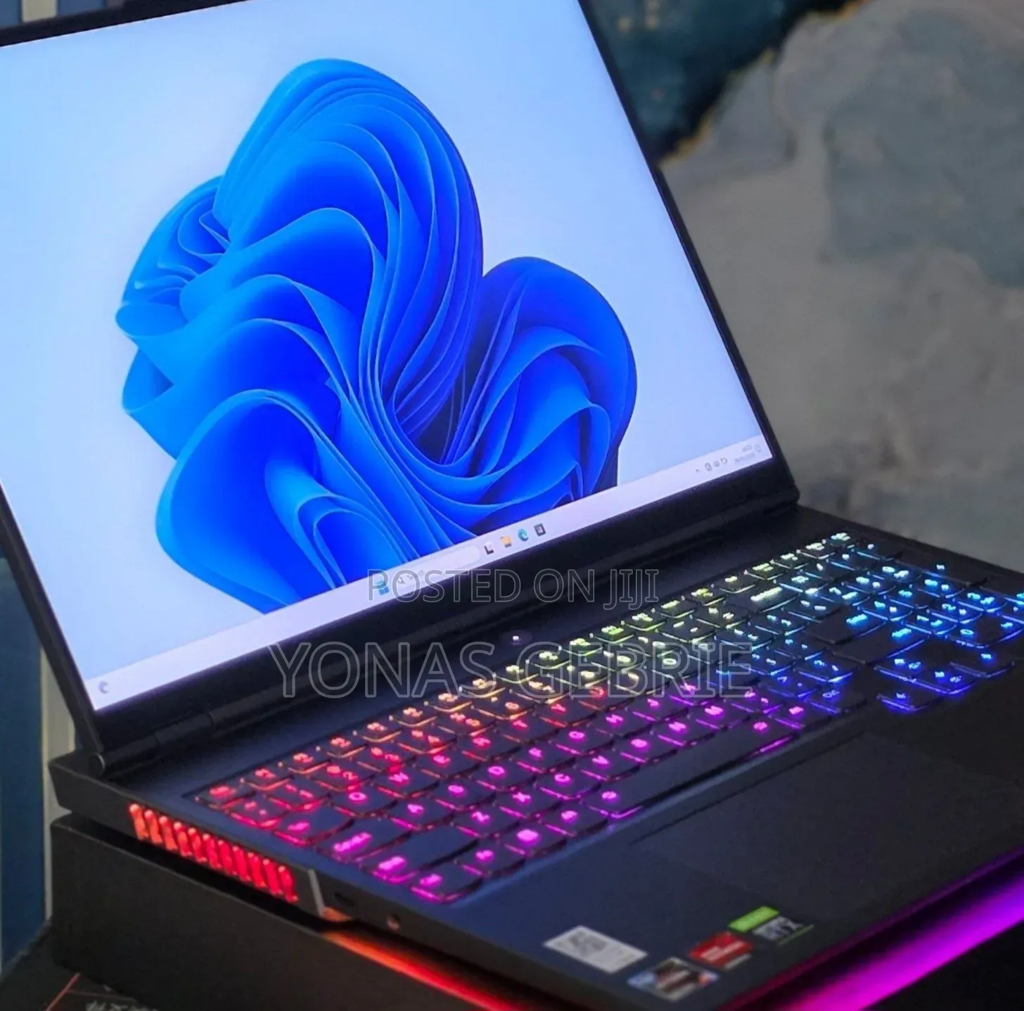 New Laptop Lenovo 32GB AMD Ryzen 9 SSD 1T