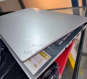 New Laptop Asus Vivobook Go 16GB AMD Ryzen 7 SSD 512GB