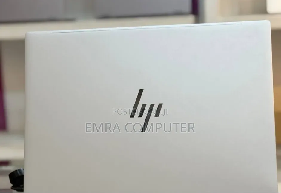New Laptop HP 32GB AMD Ryzen 7 SSD 1T