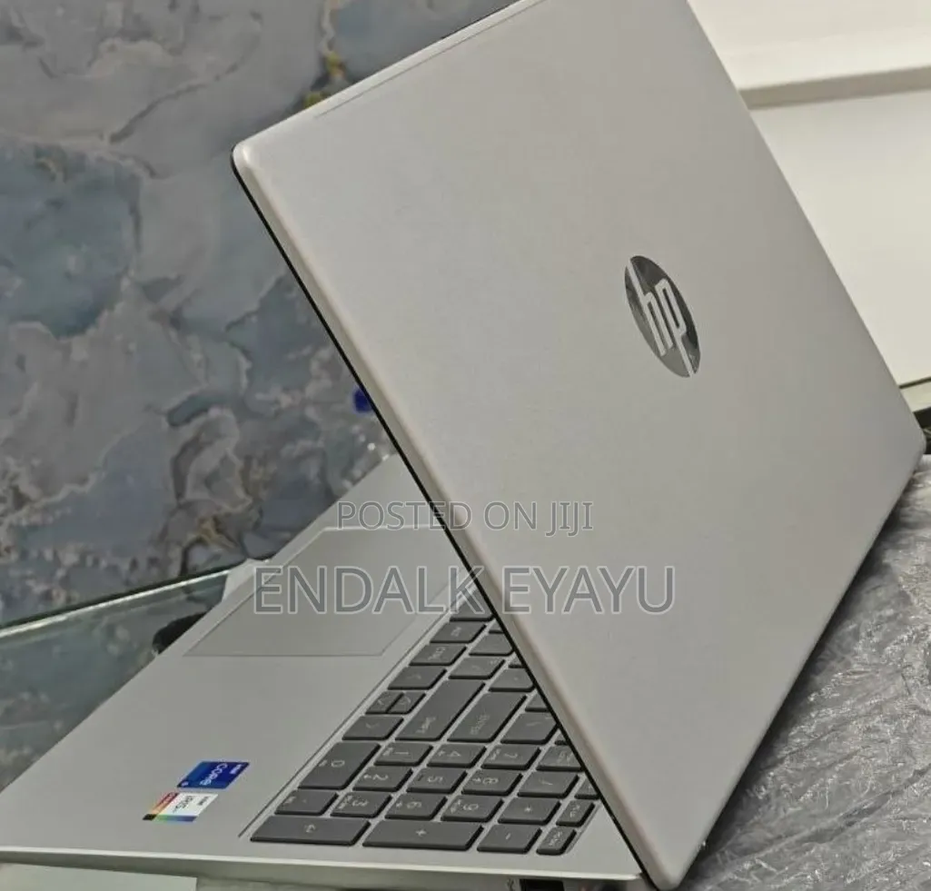 New Laptop HP 16GB Intel Core i5 SSD 1T