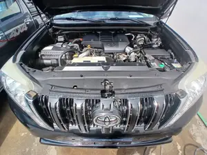 Toyota Land Cruiser Prado 2015 Black