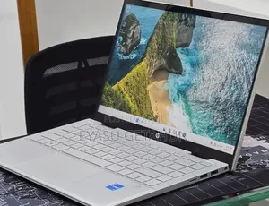 New Laptop HP Pavilion 15 8GB Intel Core i5 SSD 512GB