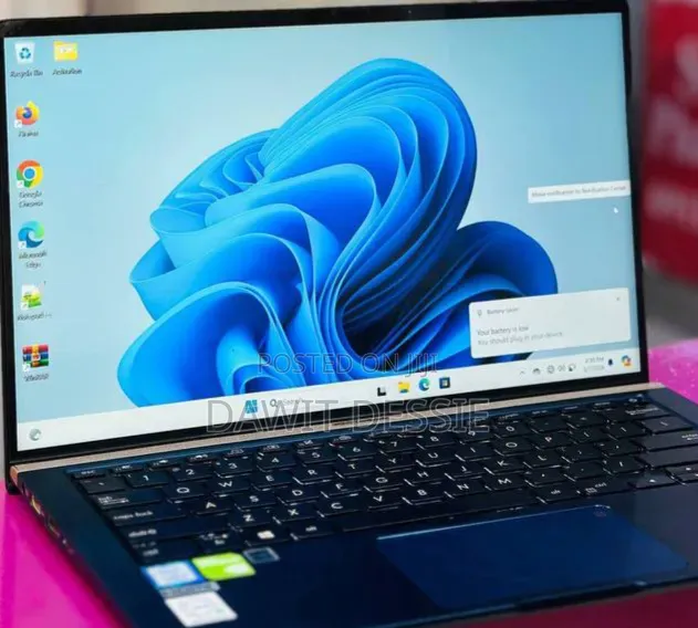 New Laptop Asus 16GB Intel Core i7 SSD 512GB