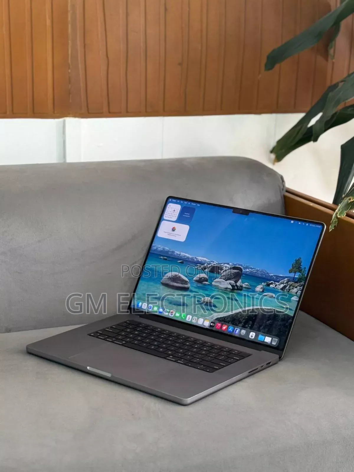 New Laptop Apple MacBook Pro 2021 M1 16GB Intel Core i7 SSD 1T