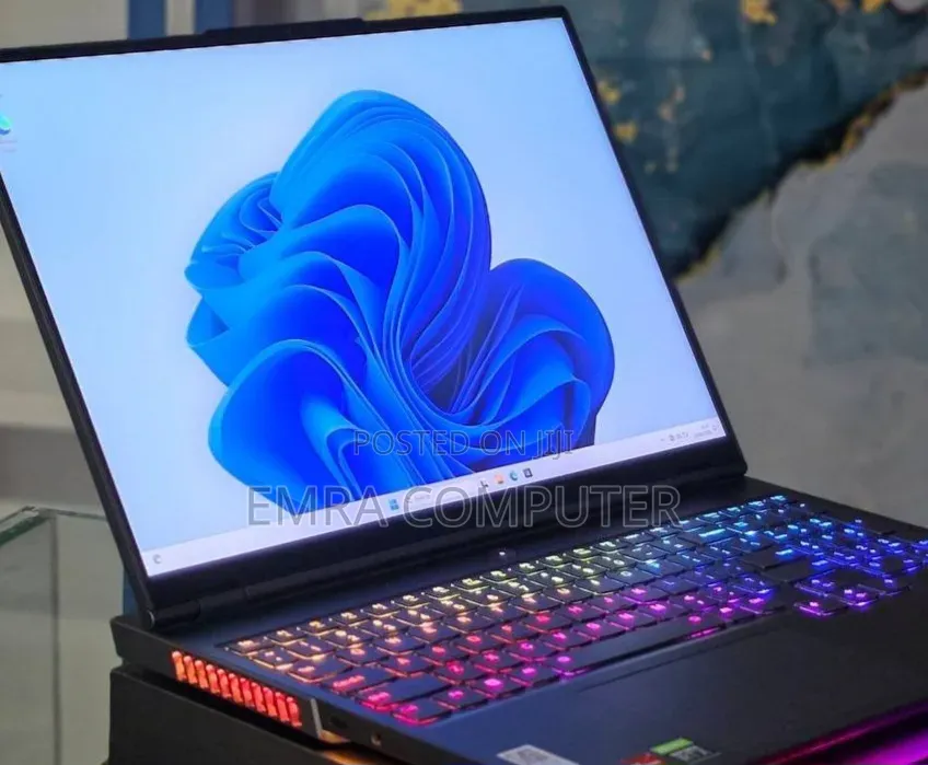 New Laptop Lenovo 32GB AMD Ryzen 9 SSD 1T