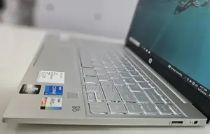 New Laptop HP Pavilion 15 8GB Intel Core i5 SSD 512GB