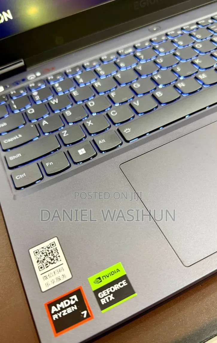 New Laptop Lenovo Legion 5 16GB AMD Ryzen 7 SSD 512GB
