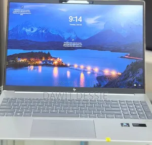 New Laptop HP 32GB Intel Core Ultra 7 SSD 1T