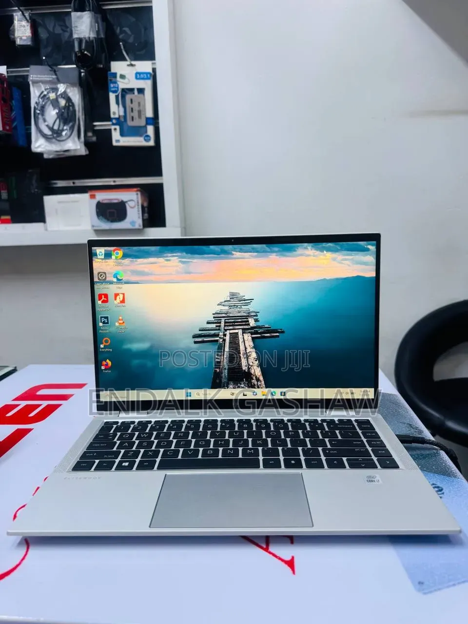 New Laptop HP EliteBook x360 1040 G7 16GB Intel Core i7 SSD 512GB