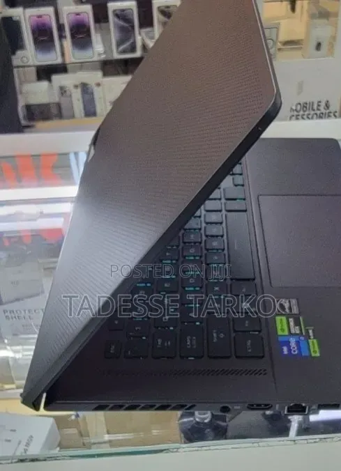 New Laptop Asus ROG Zephyrus G15 16GB Intel Core i7 SSD 512GB