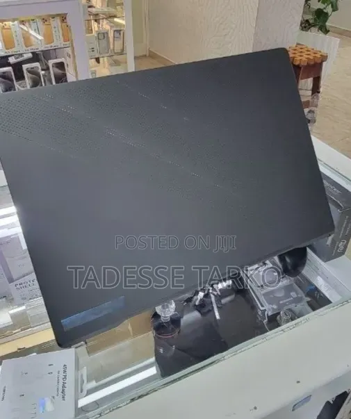 New Laptop Asus ROG Zephyrus G15 16GB Intel Core i7 SSD 512GB