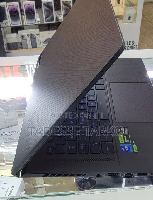 New Laptop Asus ROG Zephyrus G15 16GB Intel Core i7 SSD 512GB
