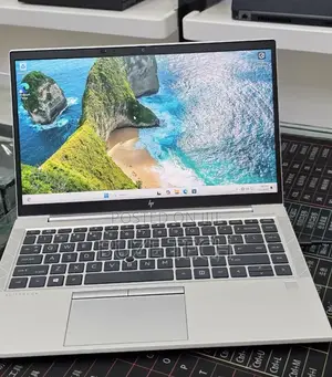 New Laptop HP EliteBook 845 G7 16GB AMD Ryzen 5 SSD 512GB