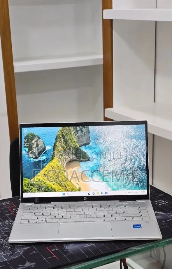 New Laptop HP 8GB Intel Core i5 SSD 512GB