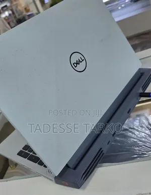 New Laptop Dell G15 5510 16GB Intel Core i7 SSD 512GB