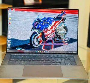 New Laptop Dell Precision 5560 16GB Intel Core i7 SSD 512GB