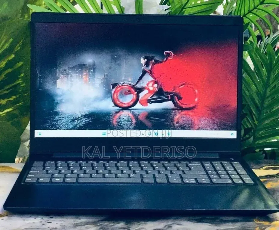 New Laptop Lenovo Legion 5 8GB Intel Core i3 SSD 256GB
