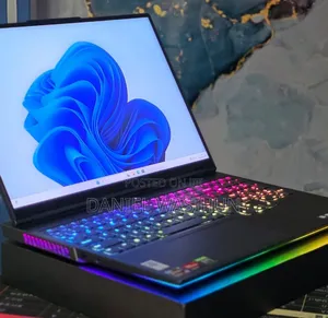 New Laptop Lenovo Legion 9 32GB AMD Ryzen 9 SSD 1T