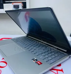 New Laptop HP 8GB AMD Ryzen 5 SSD 512GB