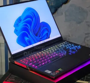 New Laptop Lenovo Legion 9 32GB AMD Ryzen 9 SSD 1T