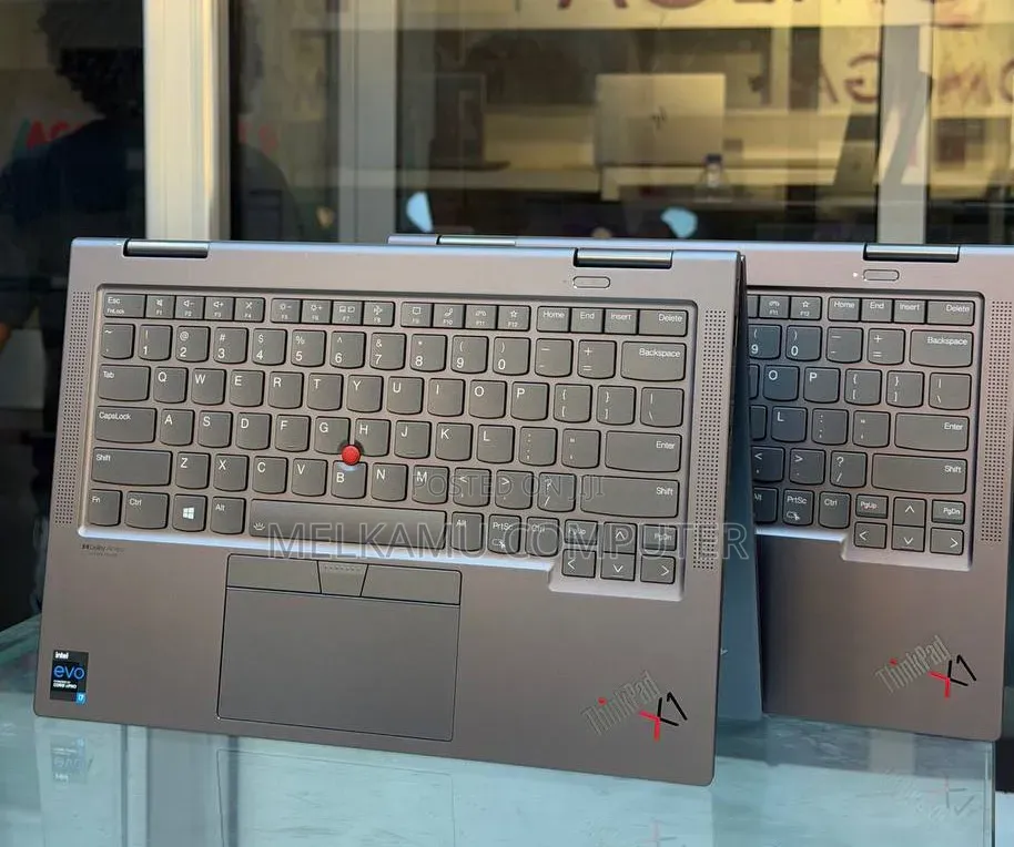 New Laptop Lenovo ThinkPad X1 Yoga 16GB Intel Core i7 SSD 512GB