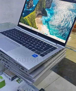 New Laptop HP EliteBook 830 G8 16GB Intel Core i5 SSD 512GB
