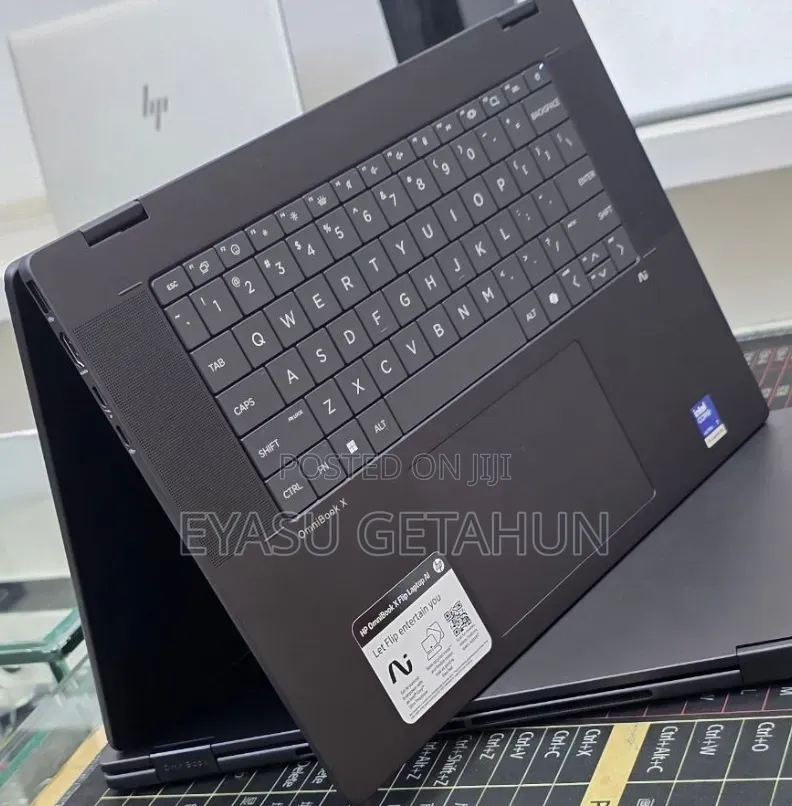 New Laptop HP OmniBook X Flip 14" 16GB Intel Core Ultra 7 SSD 1T