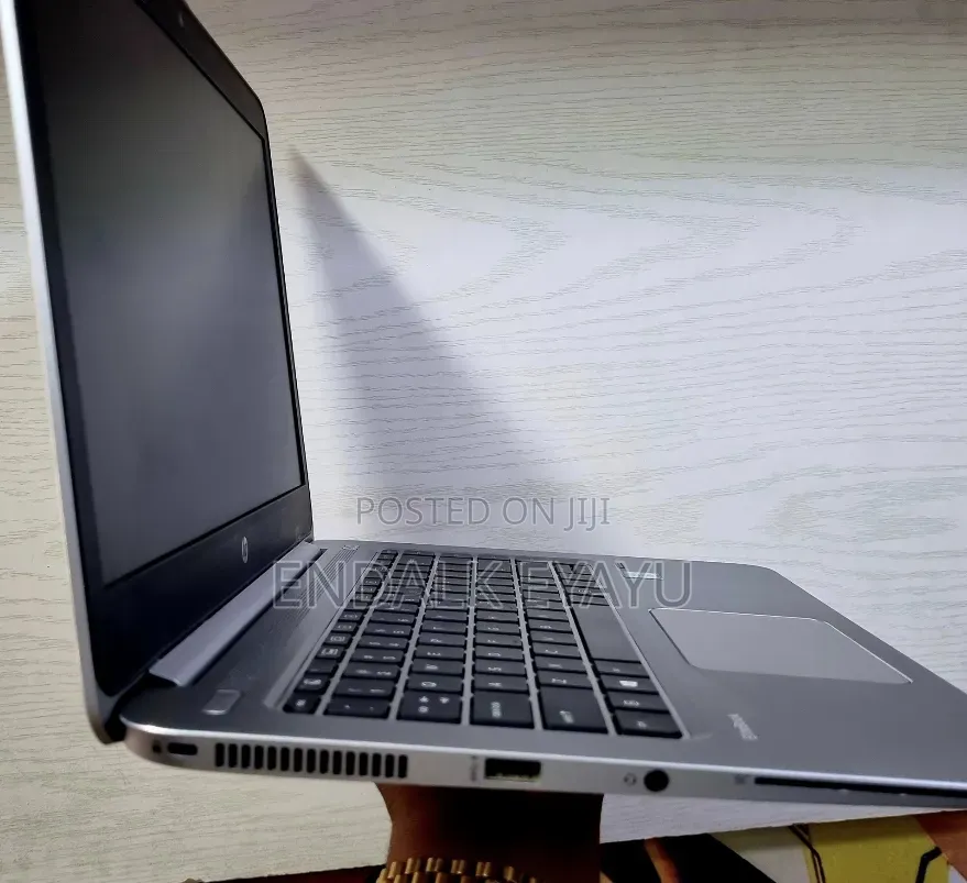 New Laptop HP EliteBook Folio 1040 G3 8GB Intel Core i5 SSD 512GB