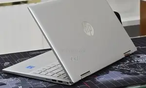 New Laptop HP Pavilion X360 8GB Intel Core i5 SSD 512GB