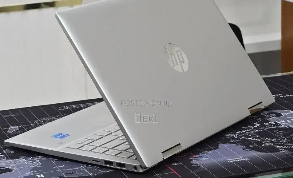 New Laptop HP Pavilion X360 8GB Intel Core i5 SSD 512GB