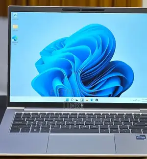 New Laptop HP EliteBook 840 G10 16GB Intel Core i7 SSD 512GB
