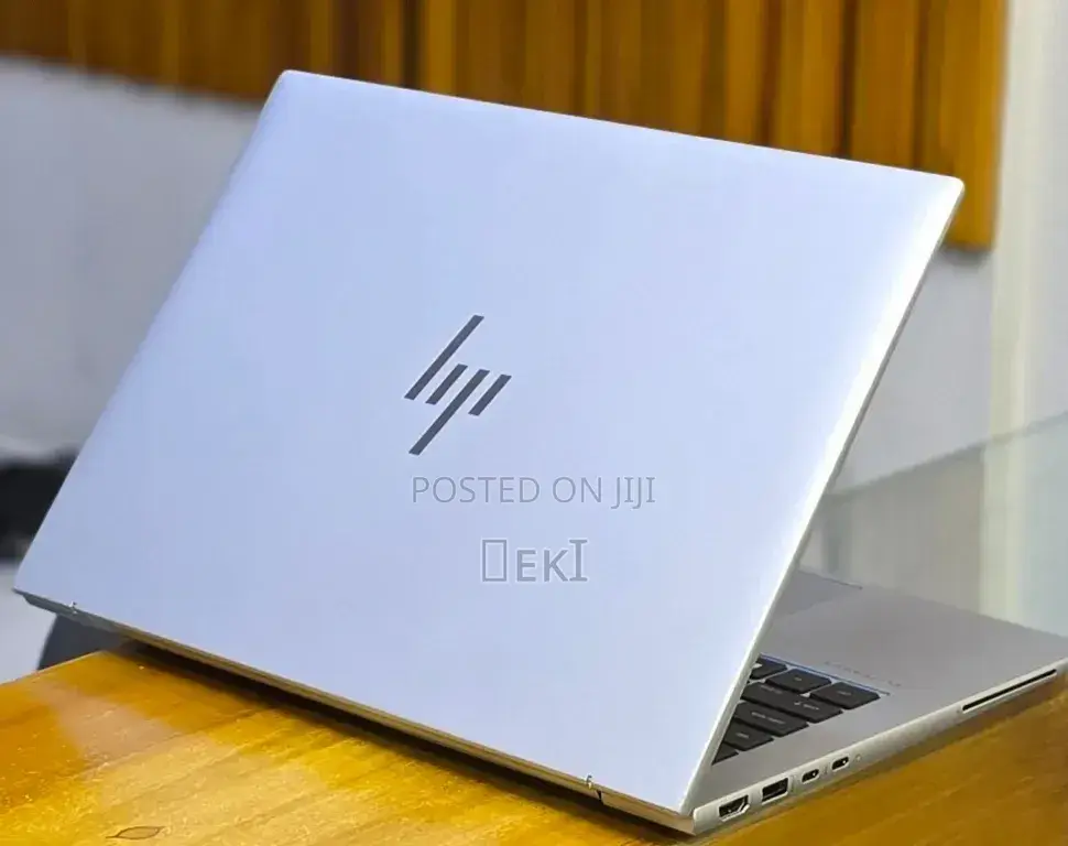 New Laptop HP EliteBook 840 G10 16GB Intel Core i7 SSD 512GB