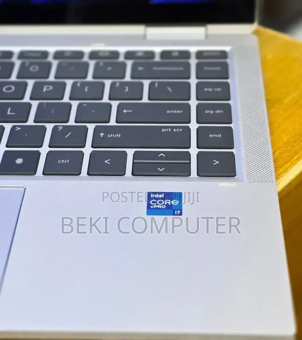 New Laptop HP EliteBook 1040 G8 16GB Intel Core i7 SSD 512GB