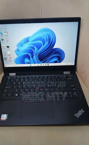 New Laptop Lenovo IdeaPad Yoga 13 16GB Intel Core i5 SSD 512GB