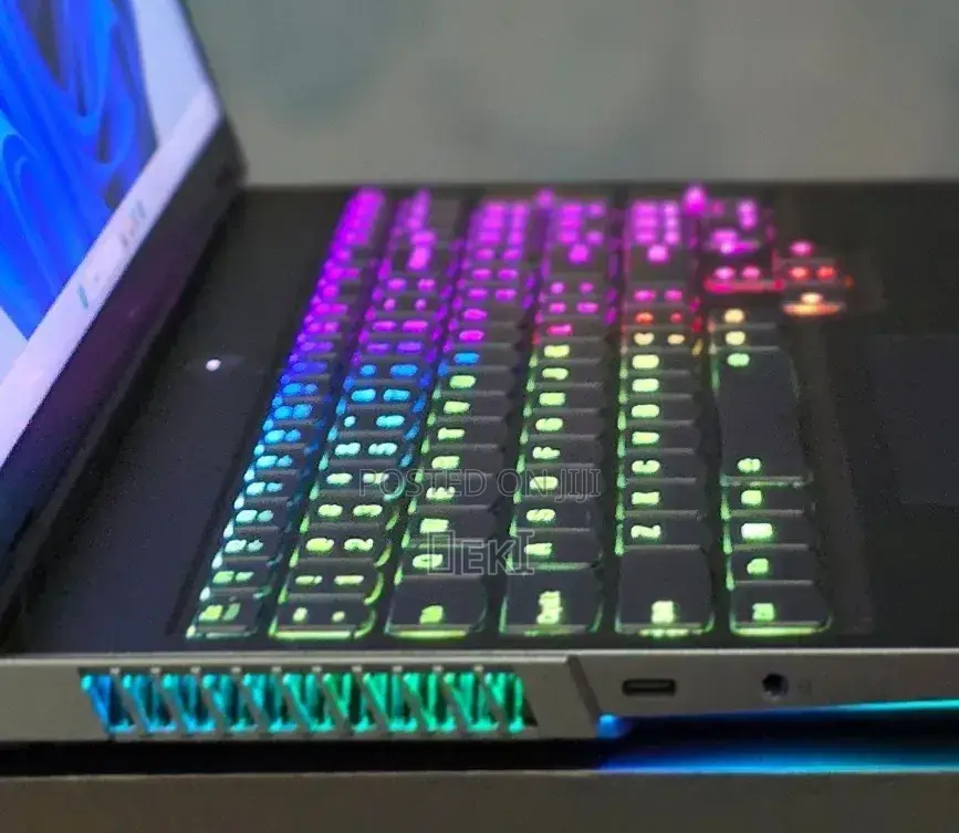 New Laptop Lenovo Legion 5 32GB AMD Ryzen 9 SSD 1T