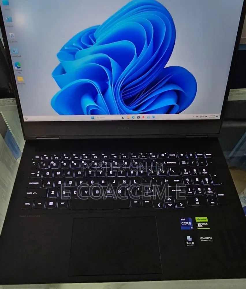 New Laptop HP 16GB Intel Core i7 SSD 1T