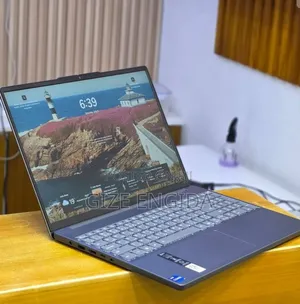 New Laptop Lenovo Ideapad 3 16GB Intel Core i7 SSD 512GB
