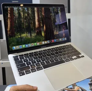 New Laptop Apple MacBook Air 2020 M1 8GB Apple M1 SSD 256GB