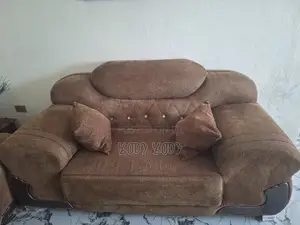 ባለ 7 መቀመጫ ሦፋ