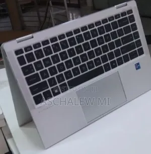 New Laptop HP EliteBook 1040 G8 16GB Intel Core i7 SSD 512GB