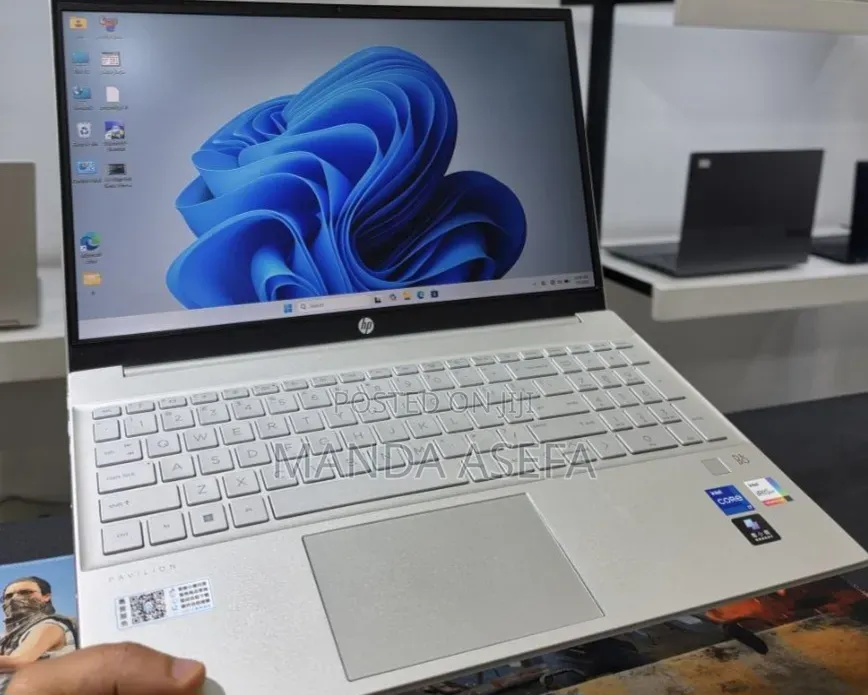New Laptop HP Pavilion 15 16GB Intel Core i7 SSD 1T