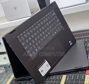 New Laptop HP OmniBook 5 Flip 16GB Intel Core Ultra 7 SSD 1T