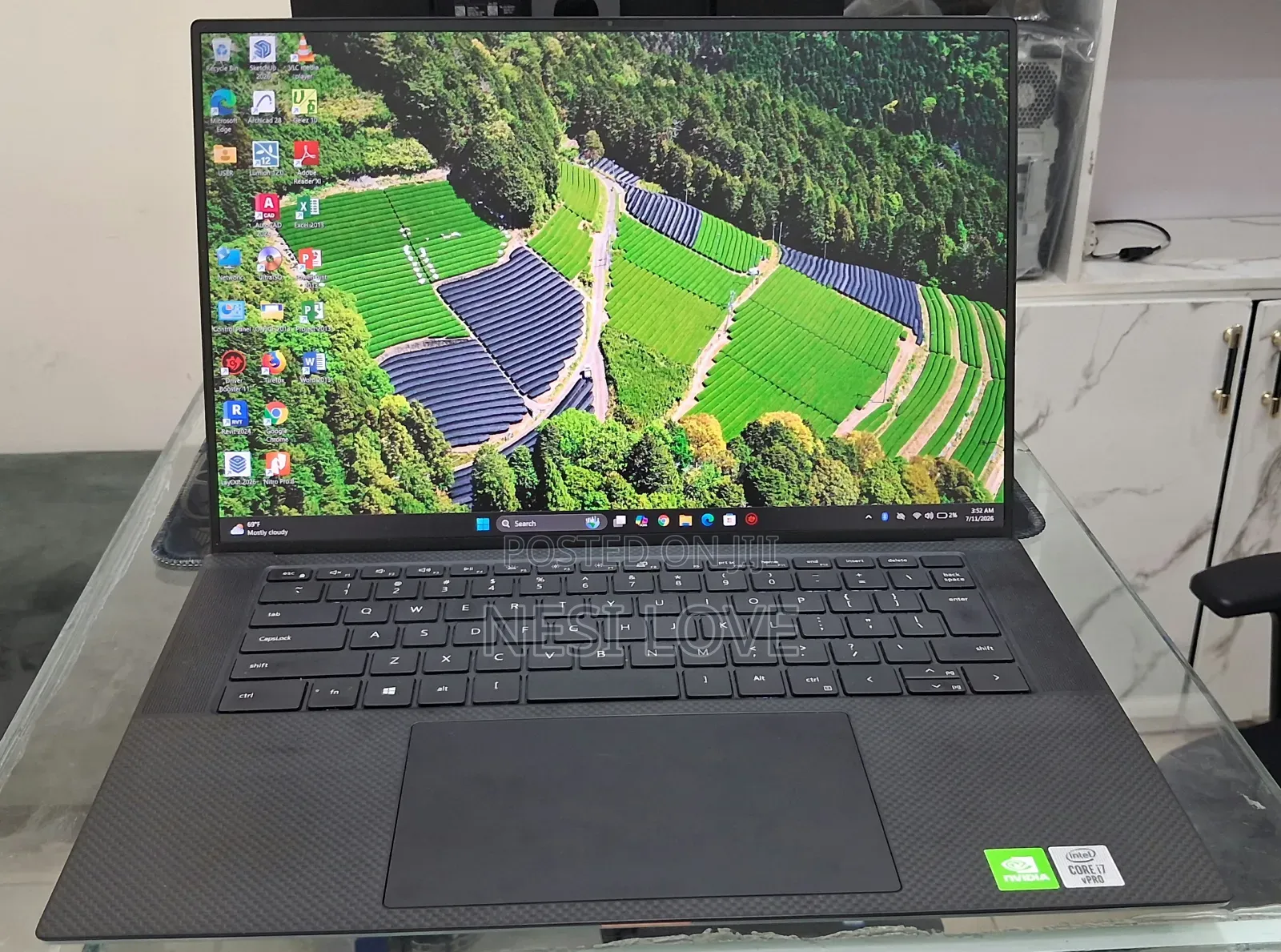 New Laptop Dell Precision 5550 16GB Intel Core i7 SSD 512GB