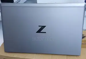 New Laptop HP ZBook Firefly G8 16GB Intel Core i7 SSD 512GB