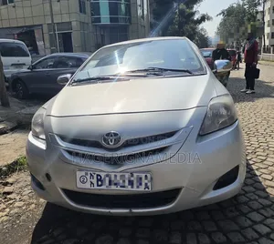 Hyundai Avante 2013 Silver