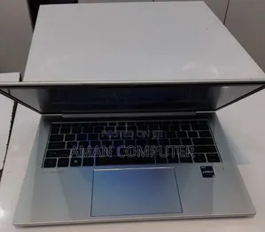 New Laptop HP EliteBook 840 G10 16GB Intel Core i7 SSD 512GB