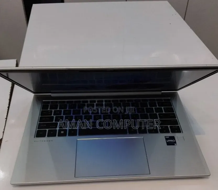 New Laptop HP EliteBook 840 G10 16GB Intel Core i7 SSD 512GB